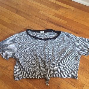 Stripped cropped t shirt